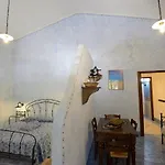 Farmház Duca Di Castelmonte *