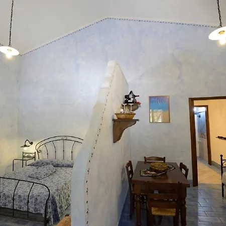 Farmház Duca Di Castelmonte *