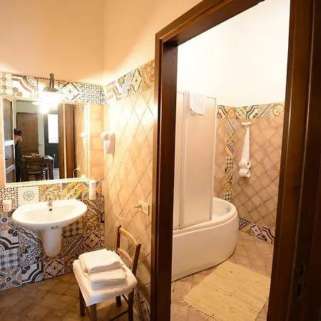 Duca Di Castelmonte *