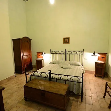 Duca Di Castelmonte Farmház *