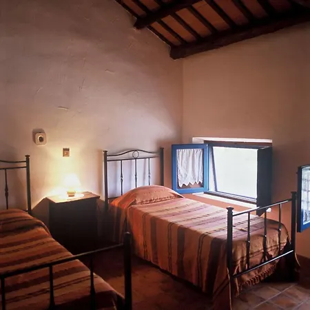 Duca Di Castelmonte Farmház *