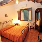 Duca Di Castelmonte בית חווה *