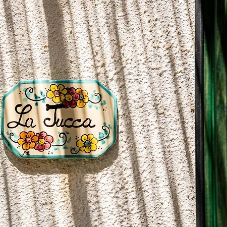 Farmház Duca Di Castelmonte *