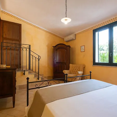 Duca Di Castelmonte Фермерский дом Трапани